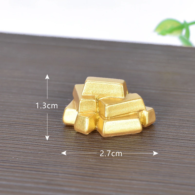 1 Piece Sea Pirate Model Small Statue Little Figurine Crafts Treasure Chest Box Adventure Gaming Bag Ornament Miniatures
