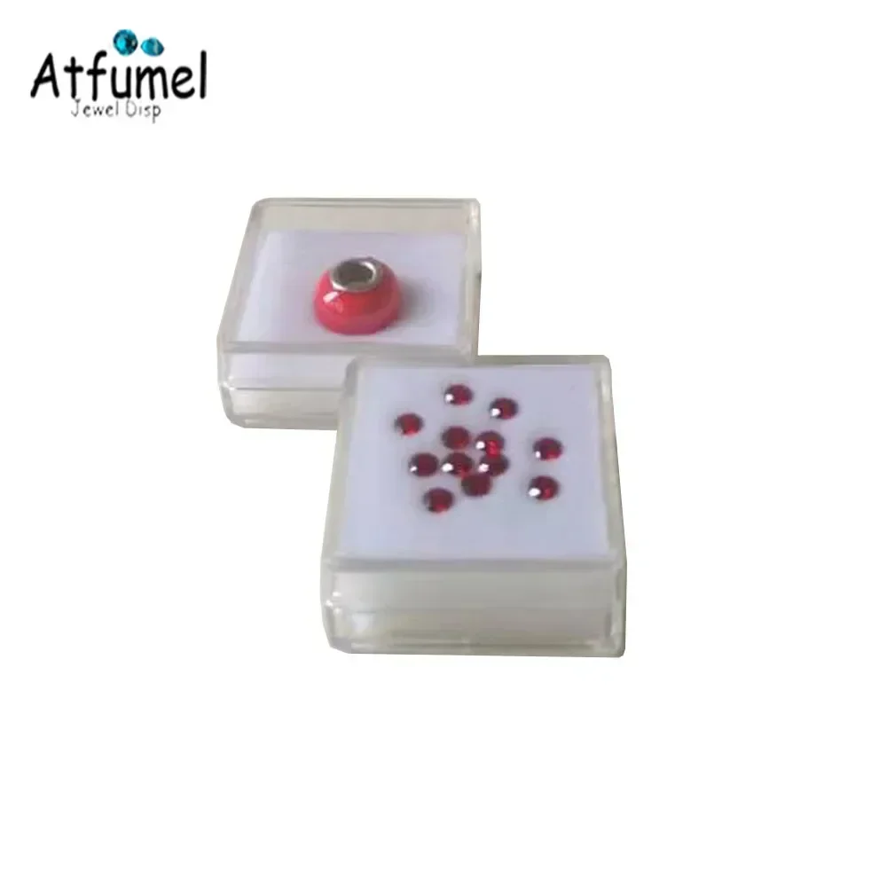 3.8x3.8cm wht box