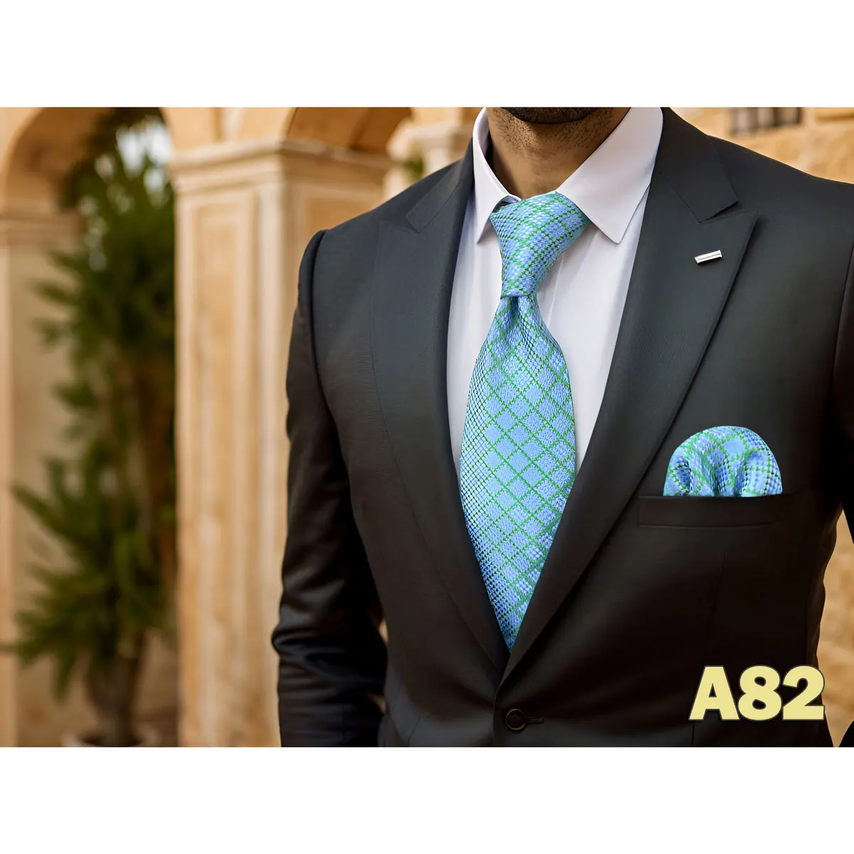 AXH82
