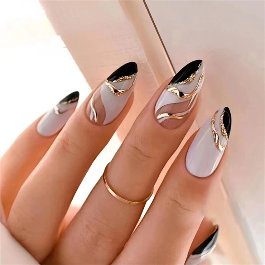 Almond Nails-W529