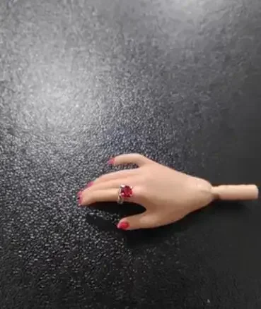 Red  diamond