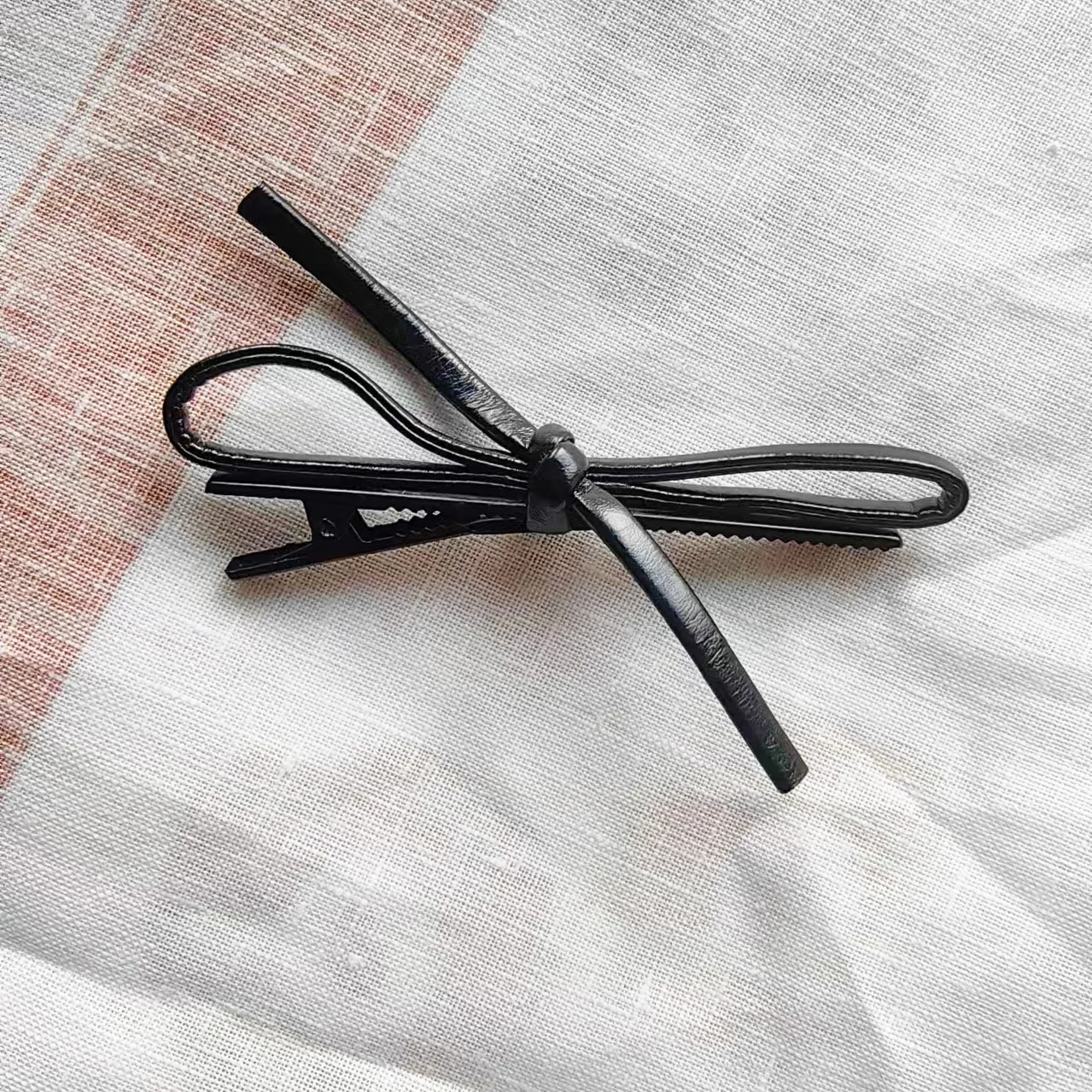 clip balck 1 pc