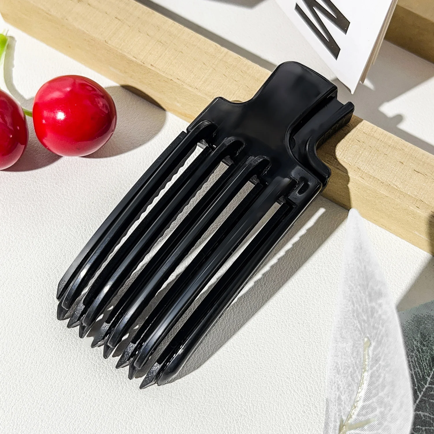 black 10cm