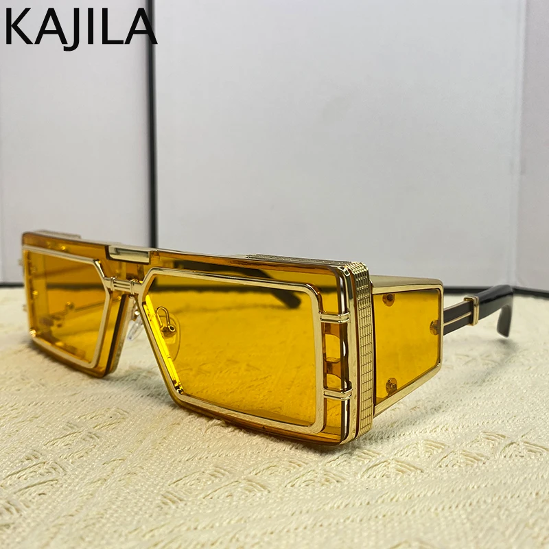 C4GoldYellow