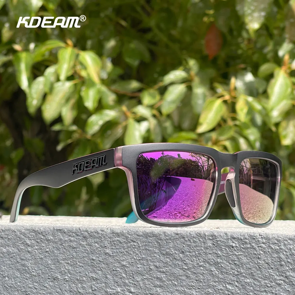 C54 mirrored violet