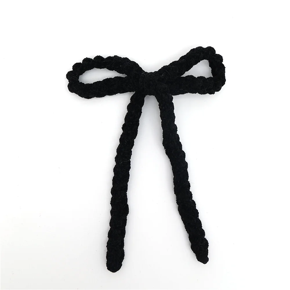 large clip black