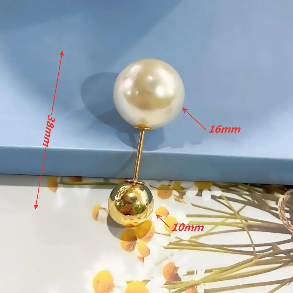 Women Fashion Tightening Waistband Pin Double Pearl Brooches Metal Lapel Pin Brooch Pins Sweater Shirt Cardigan Brooch