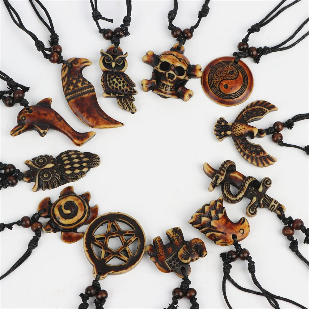 20Pcs/Lot Vintage Punk Style Wooden Necklace Owl Turtle Men Women Beaded Pendant Choker Sweater Dress Neck Jewelry Accessories