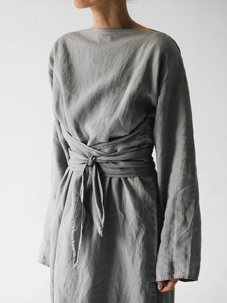 02 Light Gray