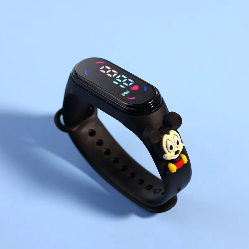 Color black mqq
