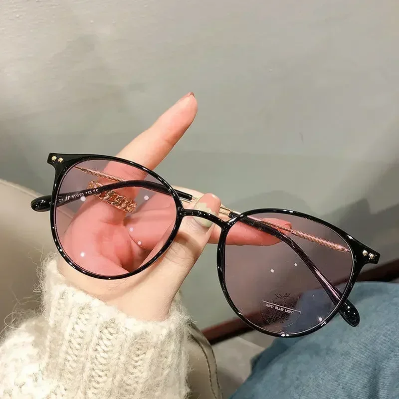 black(pink)
