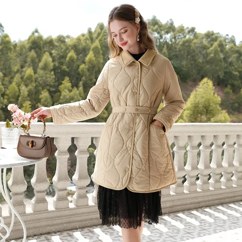 Light khaki