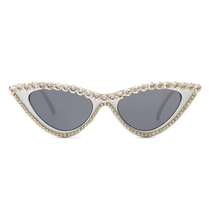 KLASSNUM Vintage Luxury Cat Eye Sunglasses Women Brand Designer Crystal Diamond Frame Sun Glasses Black Pink Bling Bling Eyewear
