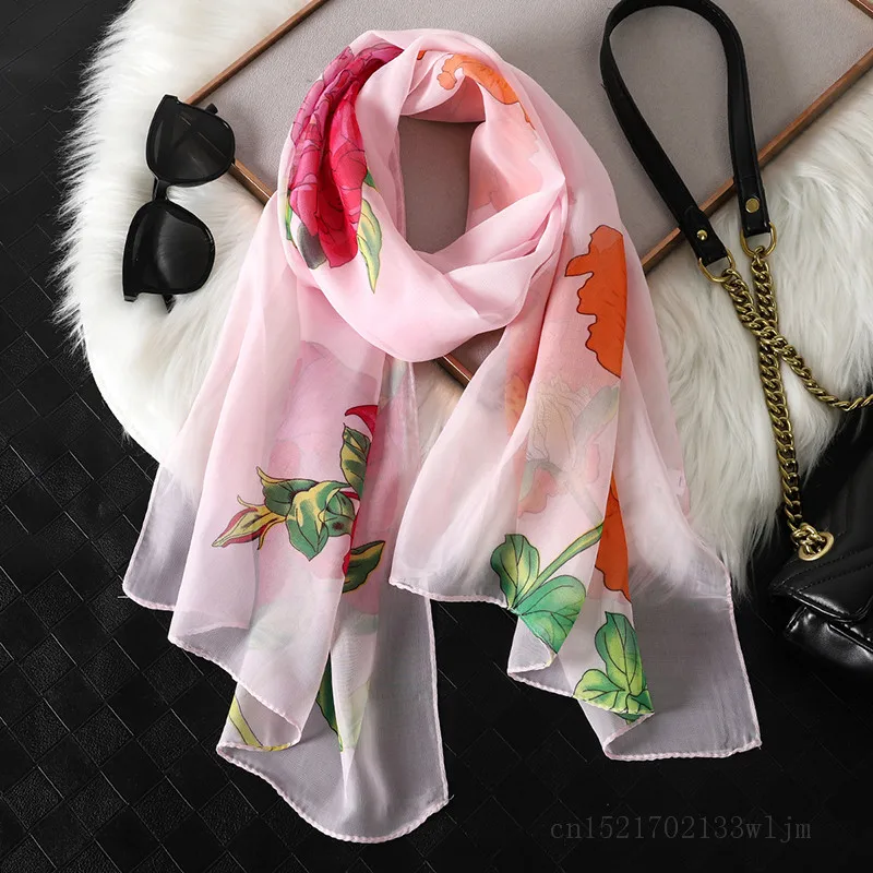 2024 Fashion Printed Leopard Chiffon Hijab Scarf Women Pareo Lady Bandanas Beach Towels Summer Muslim Veil Wrap Female Foulard