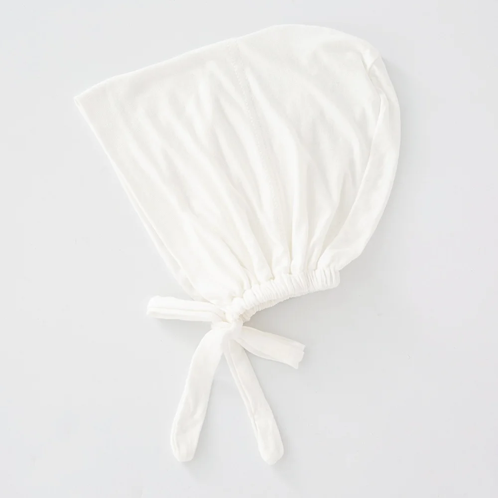 47 cream white