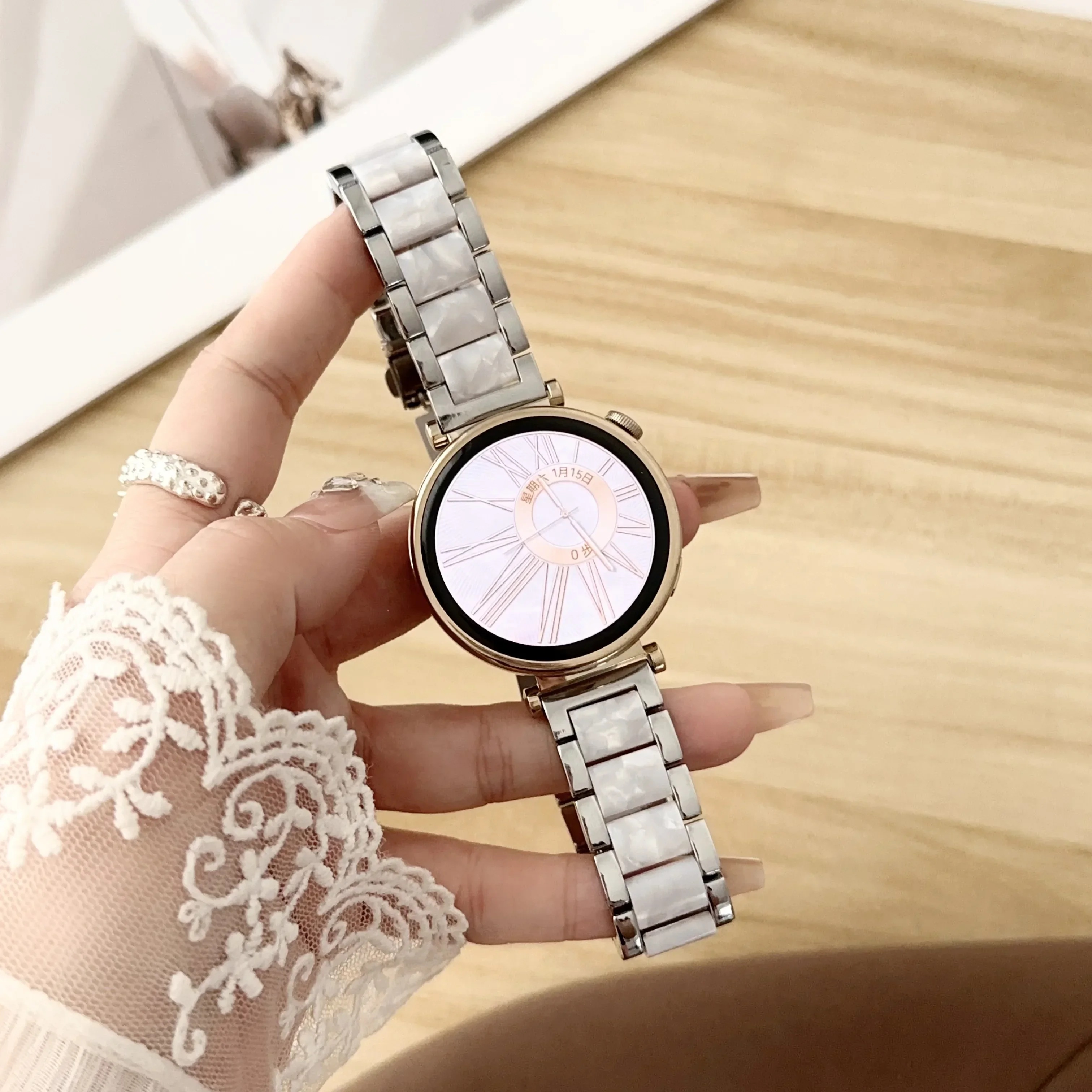 silver white
