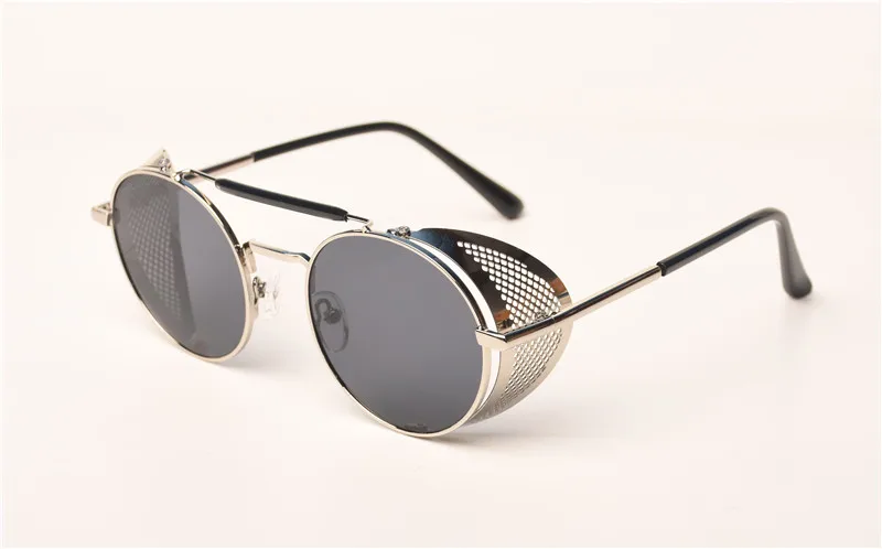 Silver Frame Black