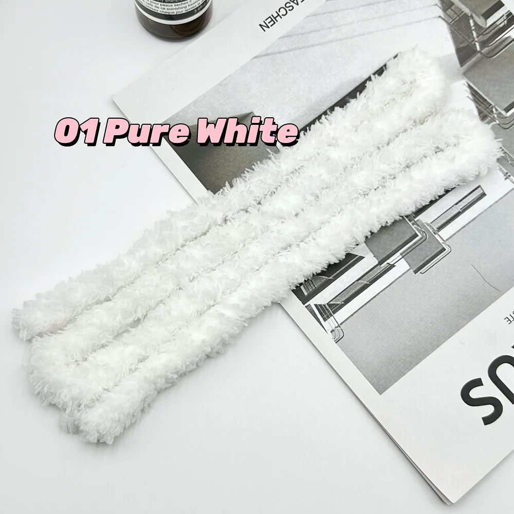 01Pure White