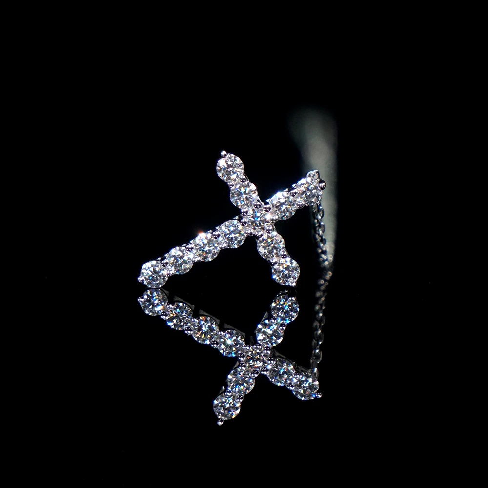 925 Silver D color 1.1ct 3mm Moissanite VVS1 Cross Pendant Necklace for Women or Men