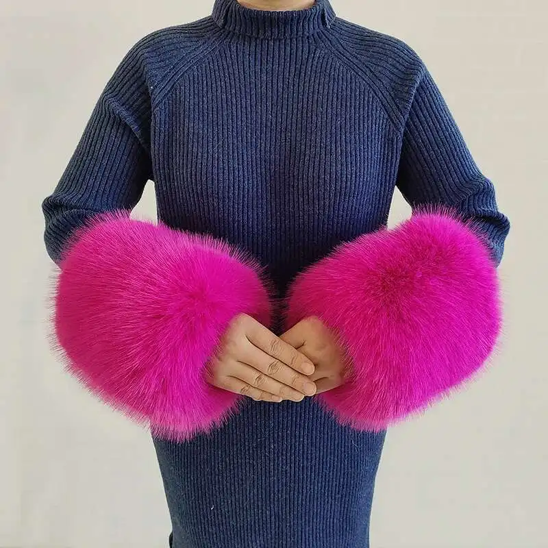 Rose red-Cuffs