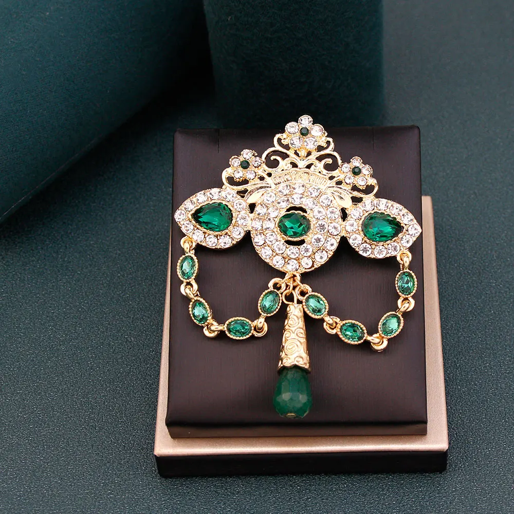 Sunspicems Chic Morocco Crystal Brooch for Women Arabic Hijab Pins Gold Color Caftan Brooch Algeria Bride Wedding Jewelry