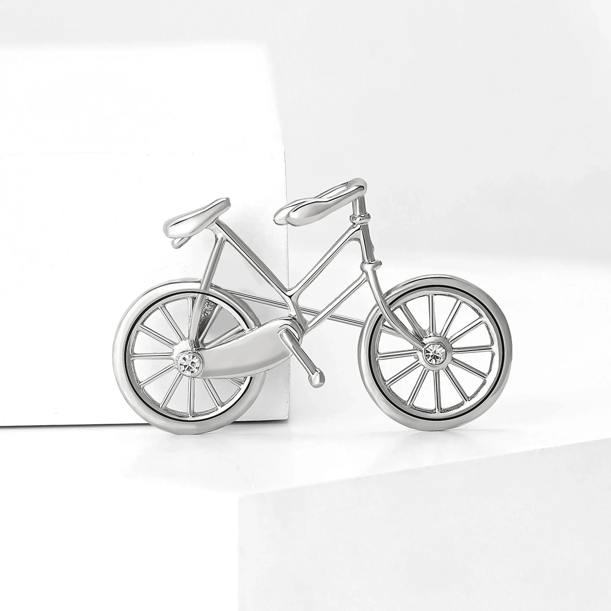 Enamel Bicycle Brooches for Women Unisex Rhinestone Transportation Pins Event Party Backpack Decoration Clothes Accessories