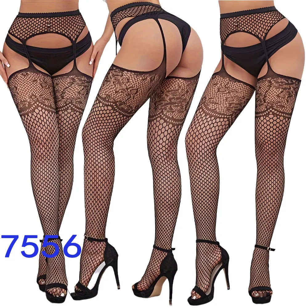 7556-Black