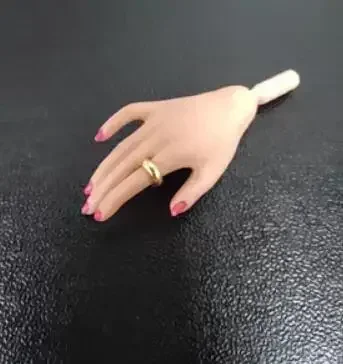 Only the round ring