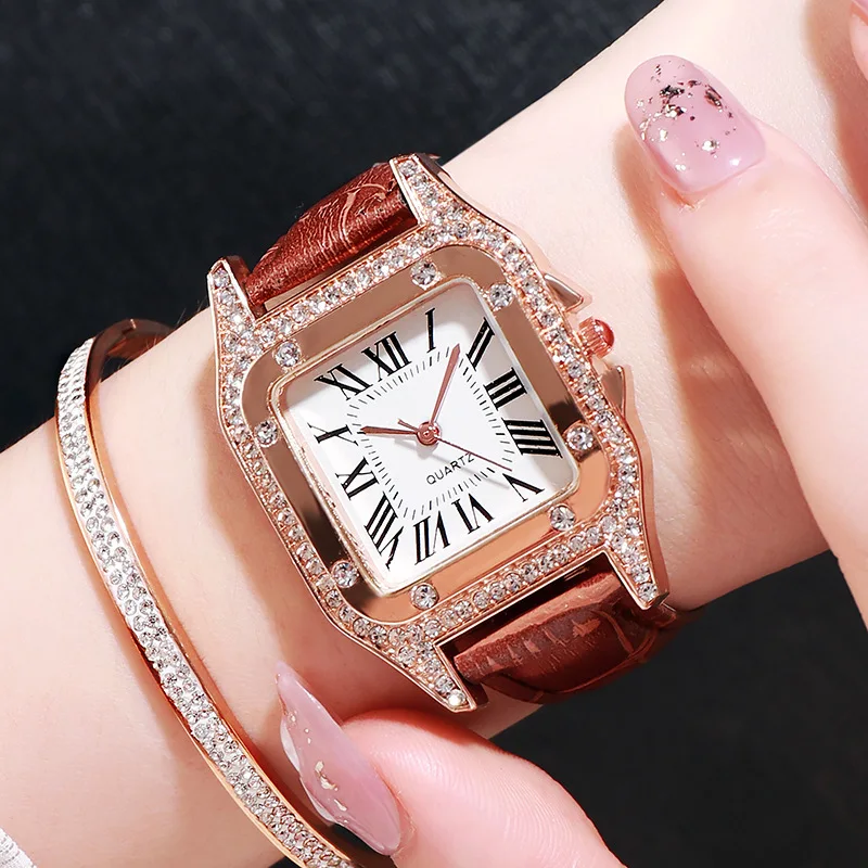 Women square Watches Fashion Luxury Crystal Watch Diamond Leather Band Ladies Quartz Wristwatch Casual Ladies Watch