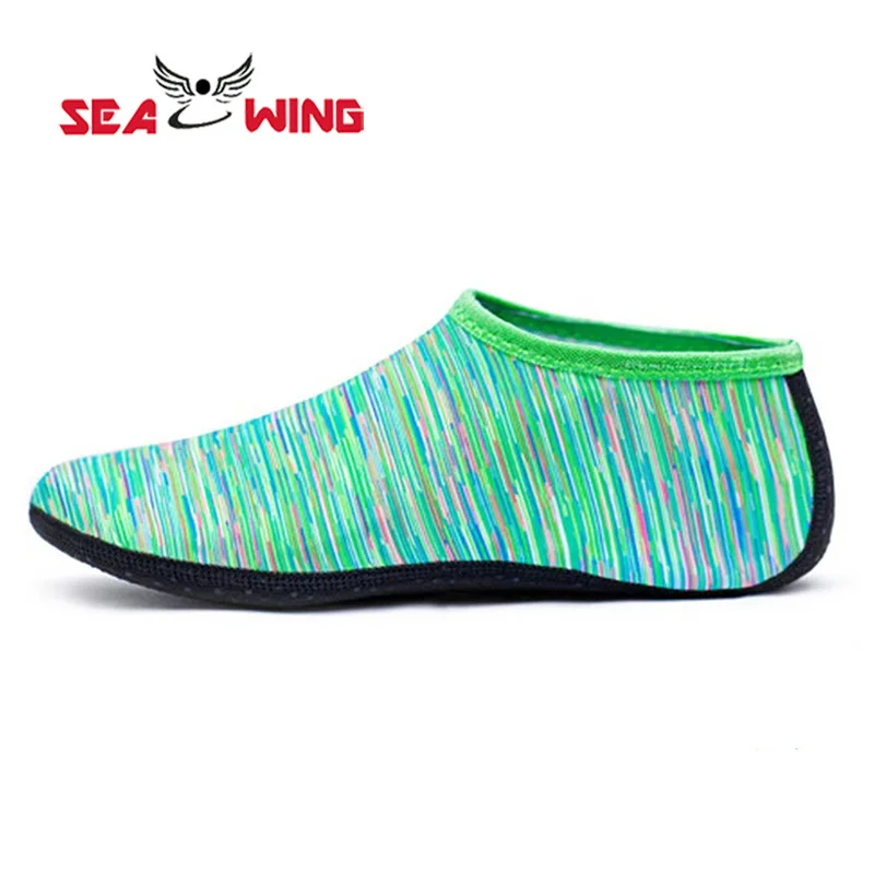 Summer Outdoor Beach Shoes and Socks for Women Swimming Non slip Soft Bottom Quick drying Creeper Socks