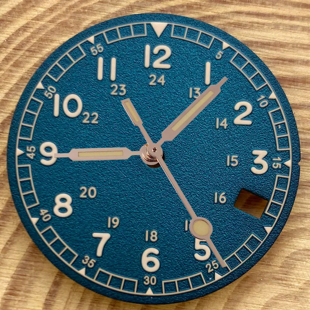 green dial hand