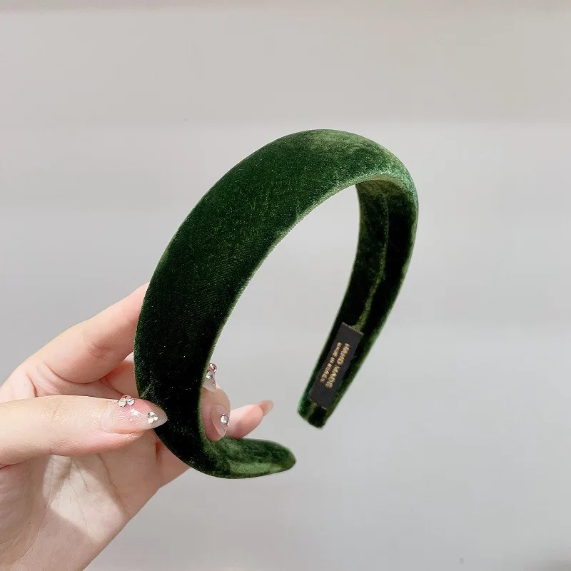 009 blackish green
