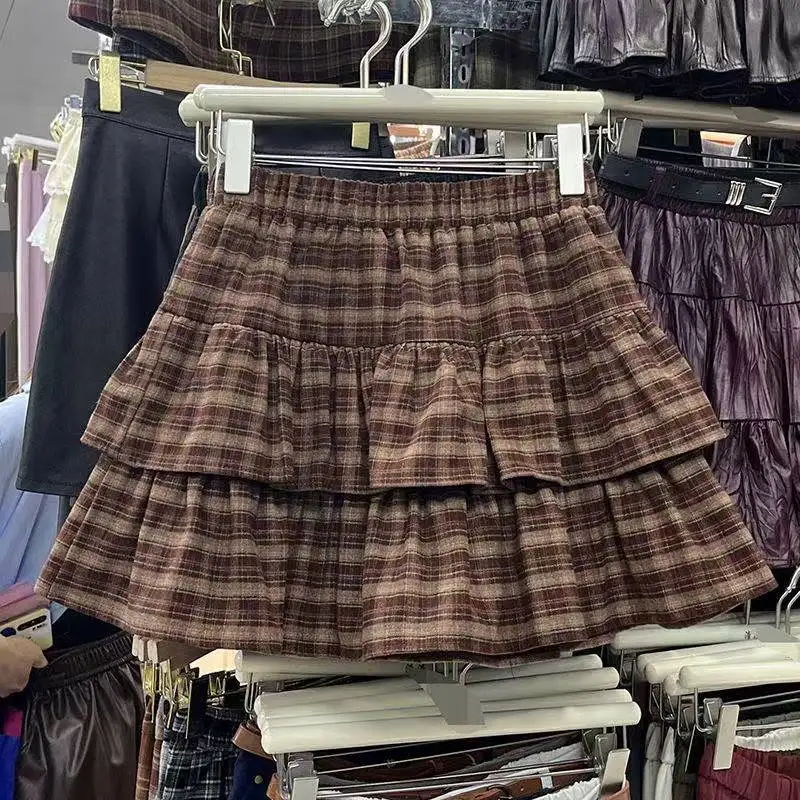 1618 Brown